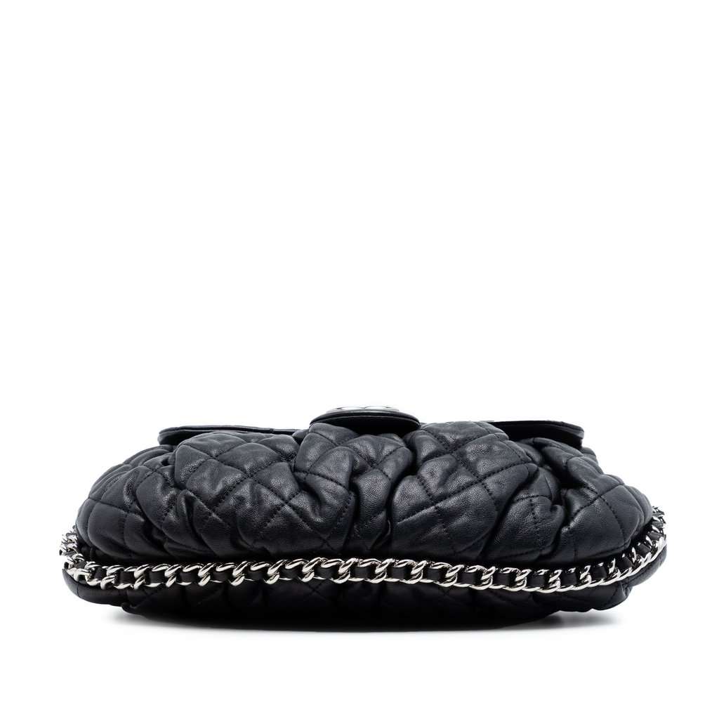 Chanel CC Quilted Lambskin Chain Around Flap Black Leather Very good condition - Inside View