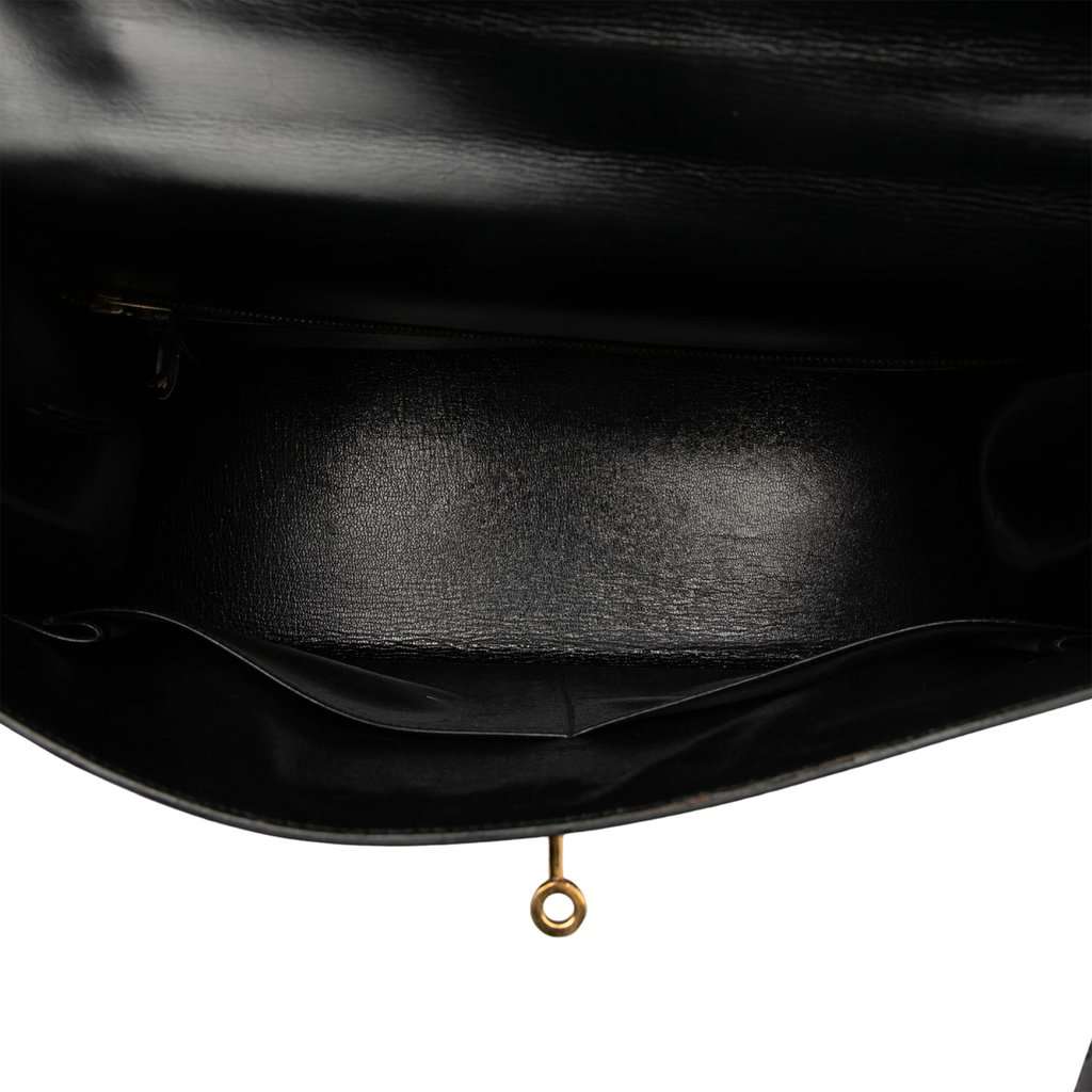 Hermès Box Calf Kelly Sellier 35 Black Leather Good - Model View