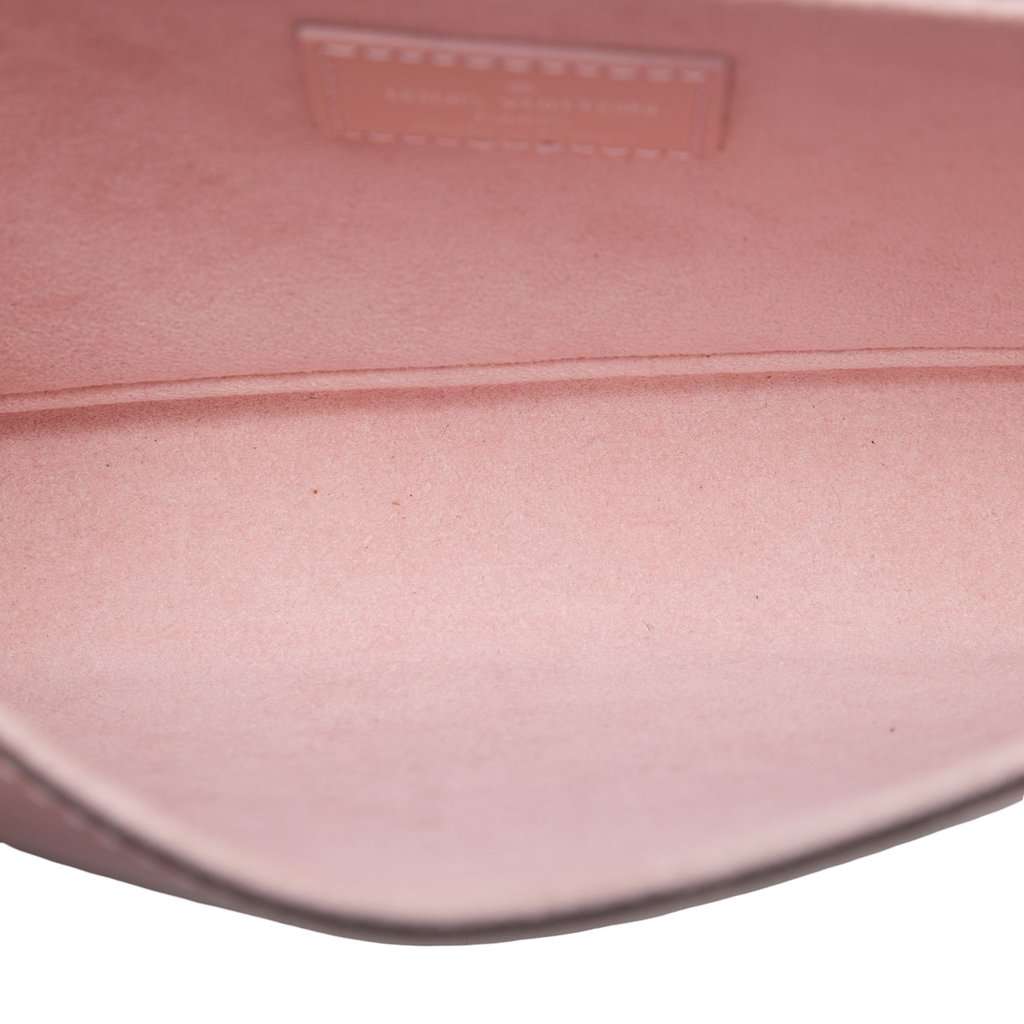 Louis Vuitton Epi Pochette Felicie Pink Leather Very good - Model View