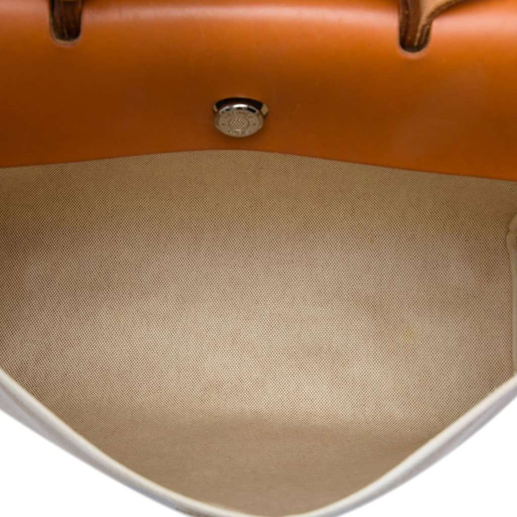 Hermès Toile Herbag Zip 39 Beige Very good - Model View