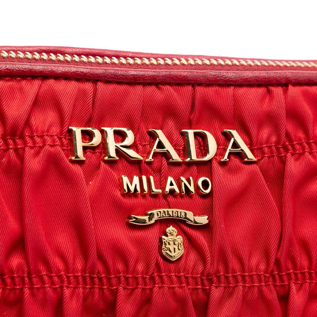 Prada Tessuto Gaufre Crossbody Red Very good condition - Box View