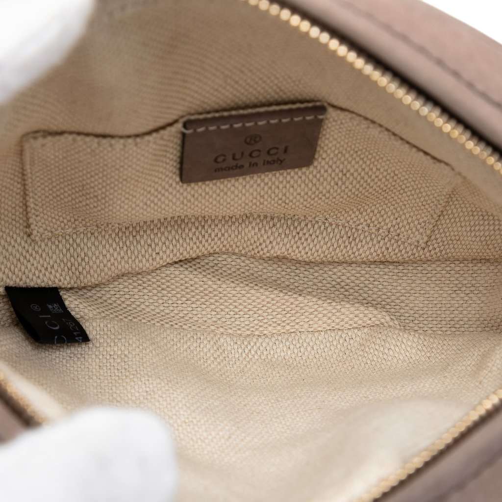 Gucci Mini Nubuck Soho Chain Crossbody Brown Leather Very good condition - Model View