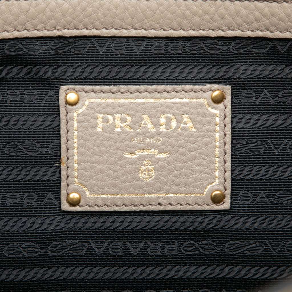 Prada Vitello Daino Canapa Logo Tote Brown Leather Very good - Box View
