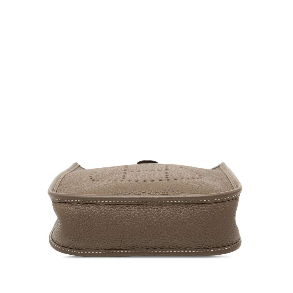 Hermès Clemence Amazone Evelyne TPM 16 Brown Leather Very good condition - Inside View