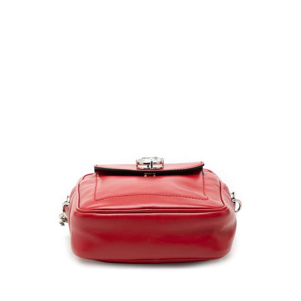 Miu Miu Vitello Soft Crystal Embellished Solitaire Camera Bag Red Leather Very good condition - Inside View