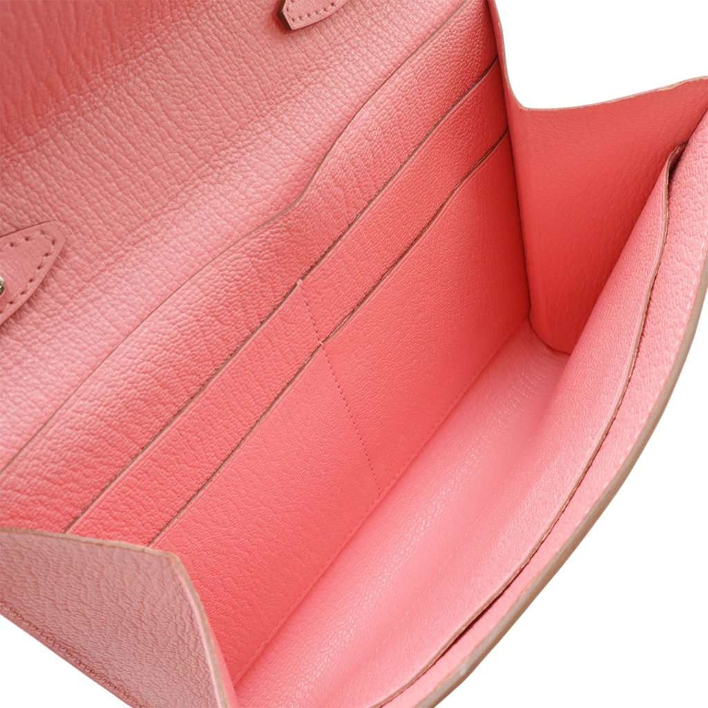 Hermès Chevre Mysore Clic 16 Wallet On Strap Pink Leather Very good condition - Model View