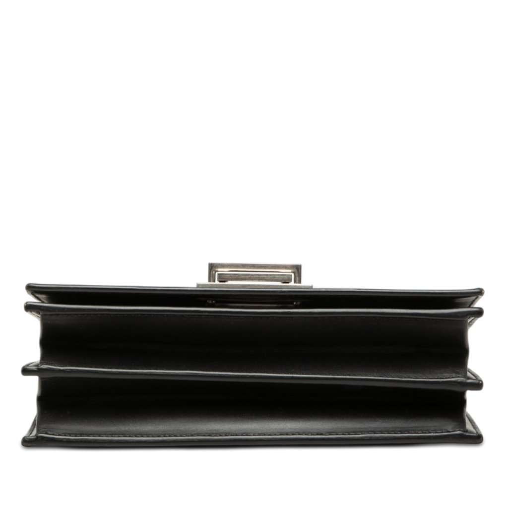 Saint Laurent Smooth Calfskin Metropolis Chain Crossbody Black Leather Very good condition - Inside View