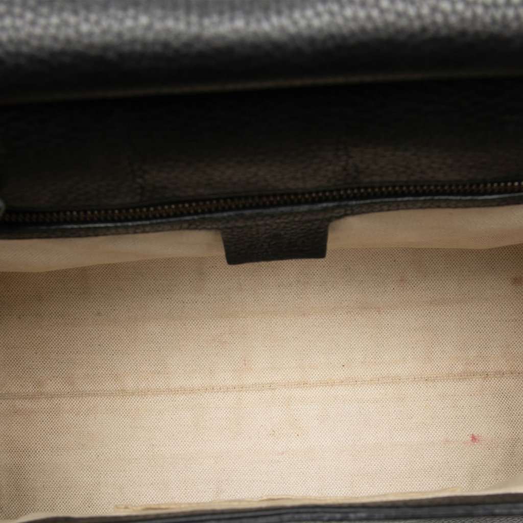 Gucci Small GG Marmont Grained Calfskin Top Handle Satchel Black Leather Very good - Model View