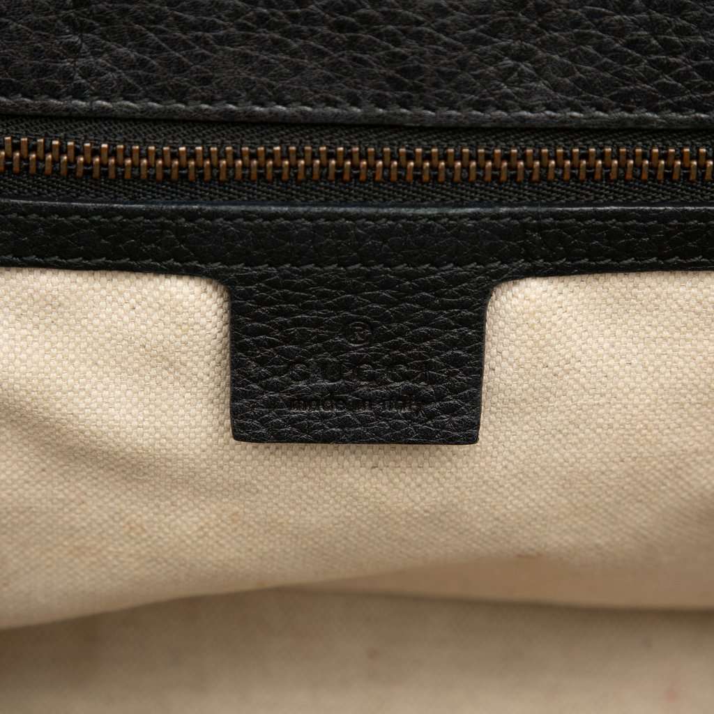 Gucci Small GG Marmont Grained Calfskin Top Handle Satchel Black Leather Very good - Box View