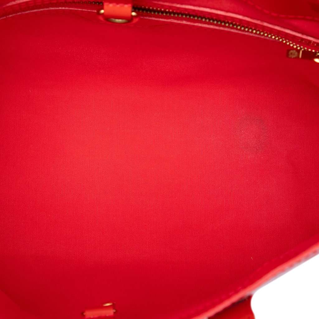 Louis Vuitton Monogram Vernis Wilshire PM Red Leather Very good condition - Model View