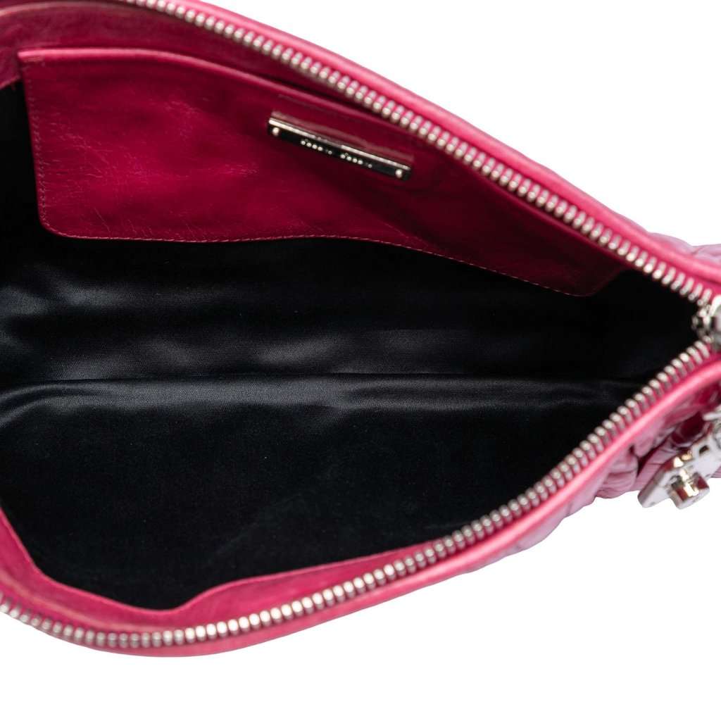 Miu Miu Matelasse Nappa Chain Crossbody Pink Leather Very good condition - Model View
