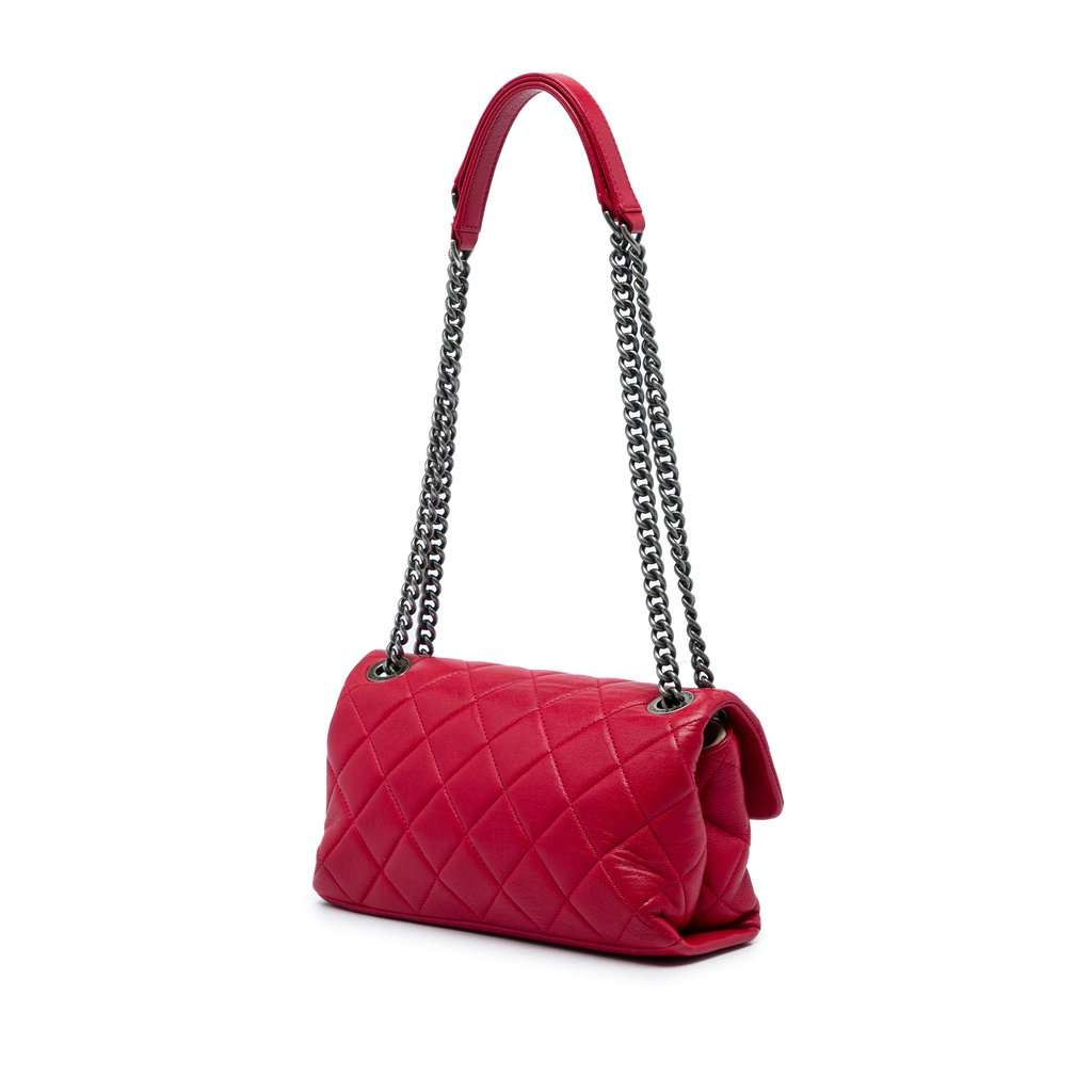 Chanel Small Quilted Sheepskin Burgundy Rocks Flap Red Leather Very good condition - Back View