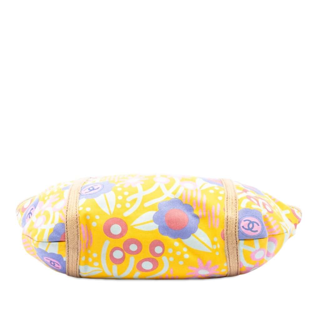 Chanel CC Canvas High Summer Flower Tote Yellow Very good condition - Inside View