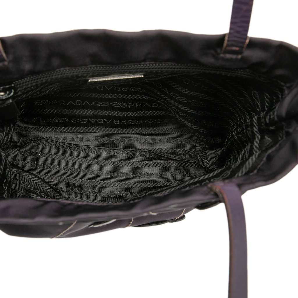 Prada Rosette Tessuto Tote Black Very good condition - Model View