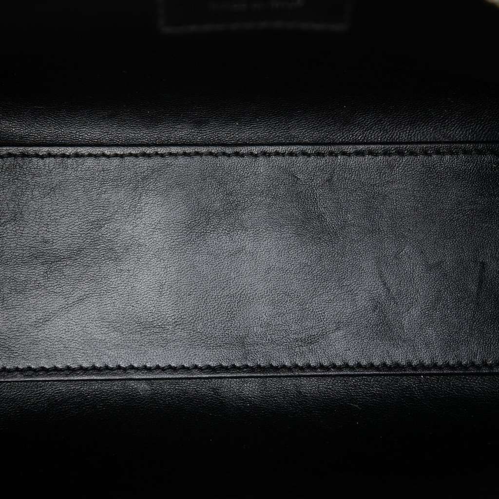 Dior Large Calfskin Pocket Tote Lady Dior Black Leather Very good condition - Model View