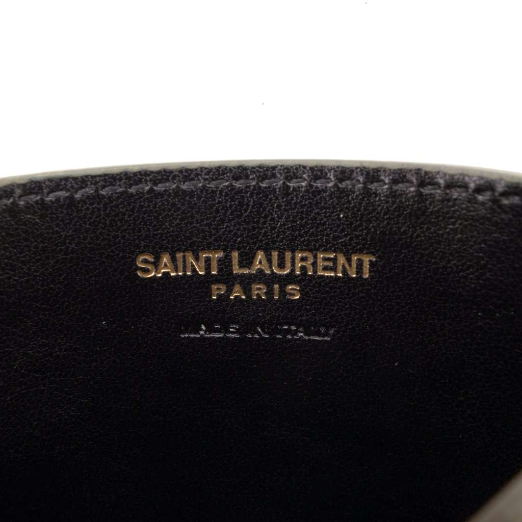Saint Laurent Grain de Poudre Matelasse Chevron Cassandre Card Holder Green Leather Very good condition - Box View