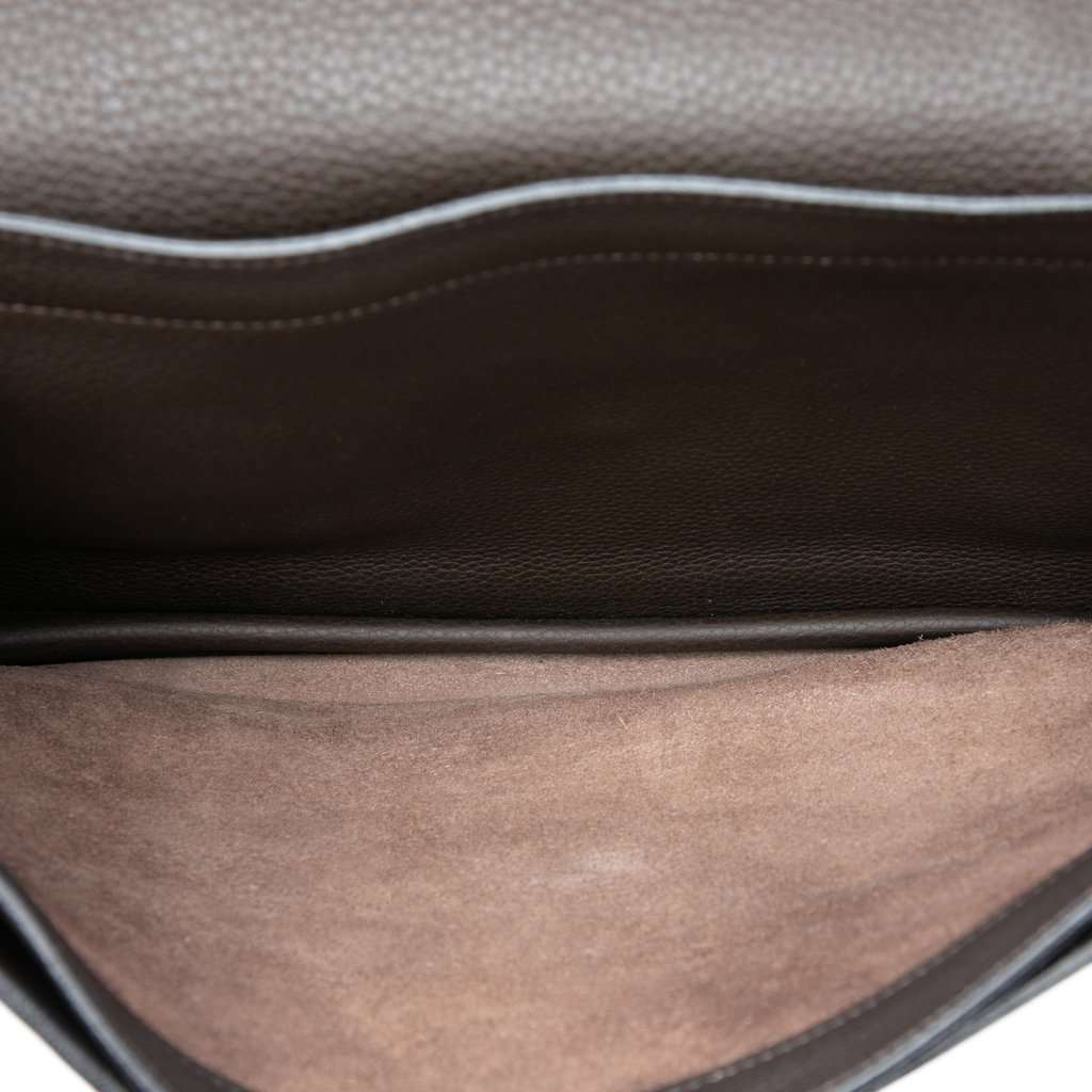 Hermès Togo Sac A Depeches Verso 38 Brown Leather Very good condition - Model View