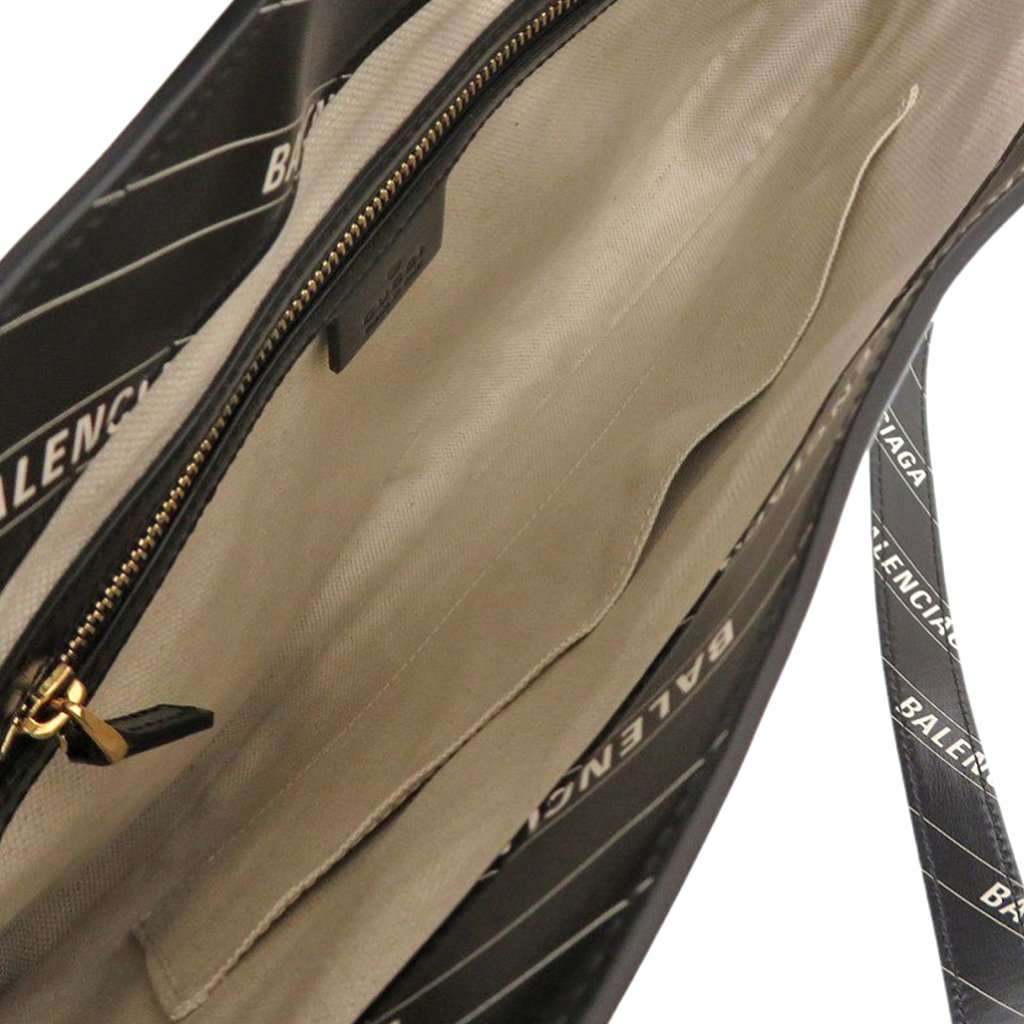 Gucci Balenciaga The Hacker Project Medium Calfskin Jackie 1961 Crossbody Black Leather Very good condition - Inside View