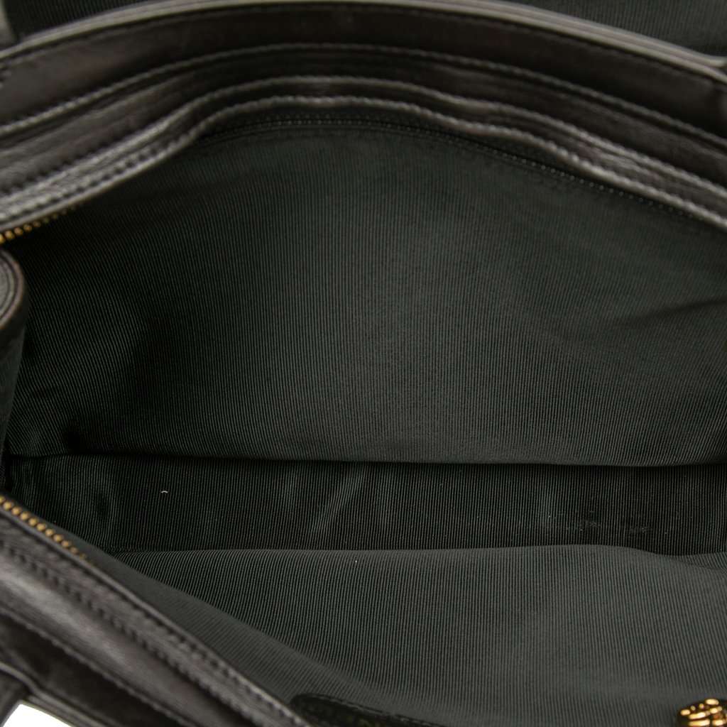 Chanel CC Lambskin Front Zip Pocket Tote Black Leather Very good - Model View