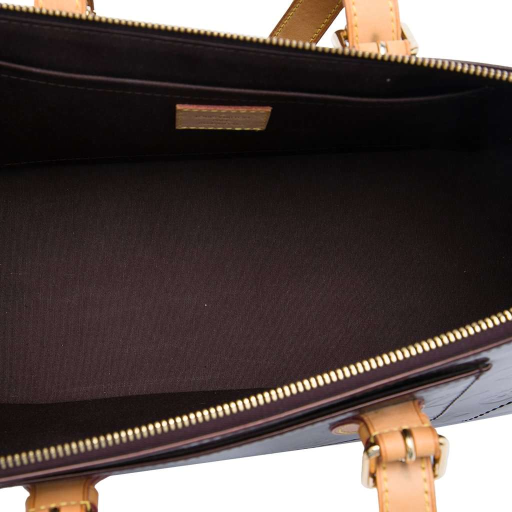 Louis Vuitton Monogram Vernis Rosewood Avenue Purple Leather Very good - Model View