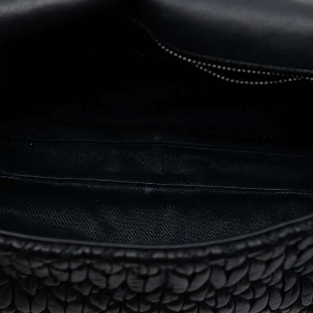 Miu Miu Large Matelasse Nappa Crystal Satchel Black Leather Very good condition - Model View