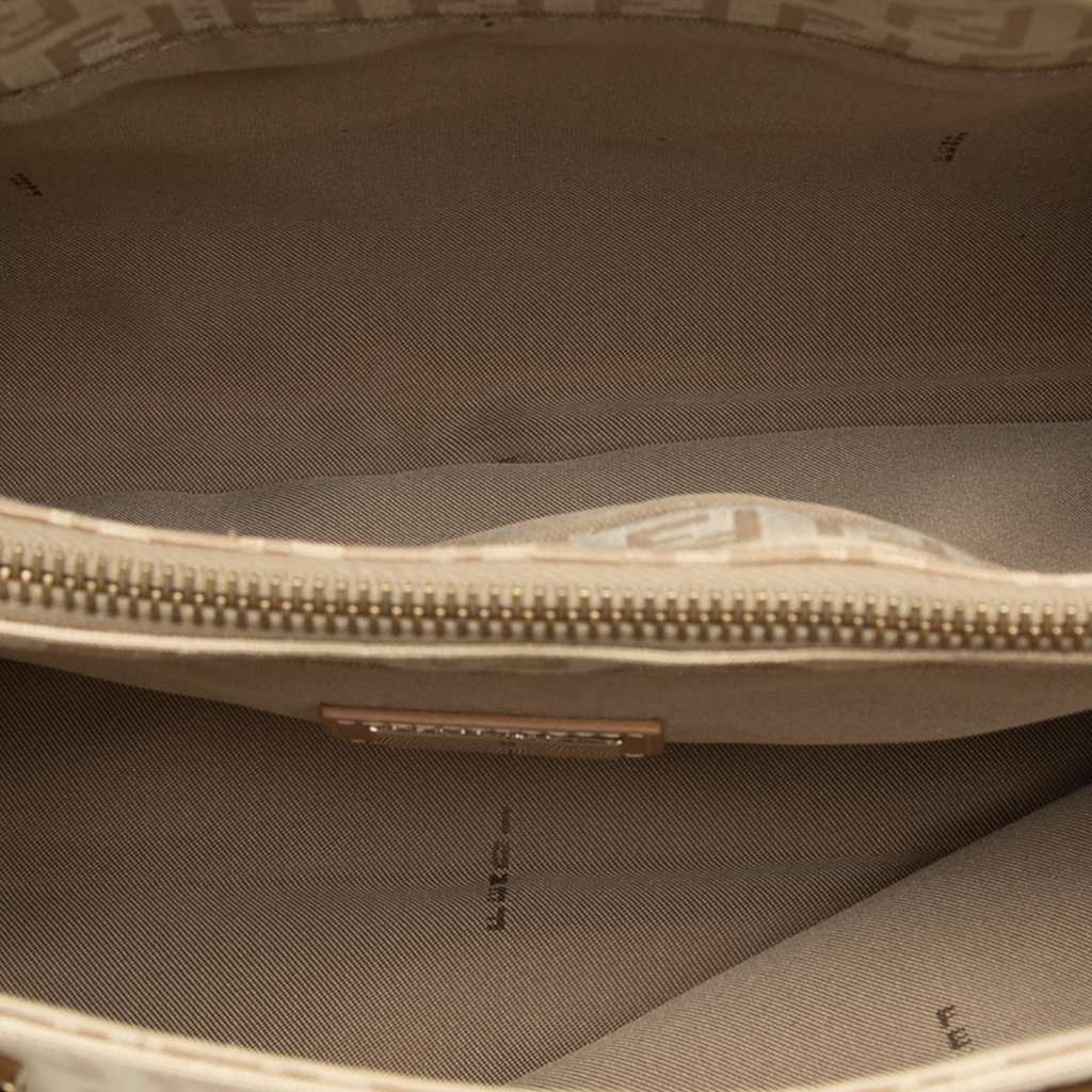 Fendi Small Zucchino Canvas Tote Beige Very good condition - Model View