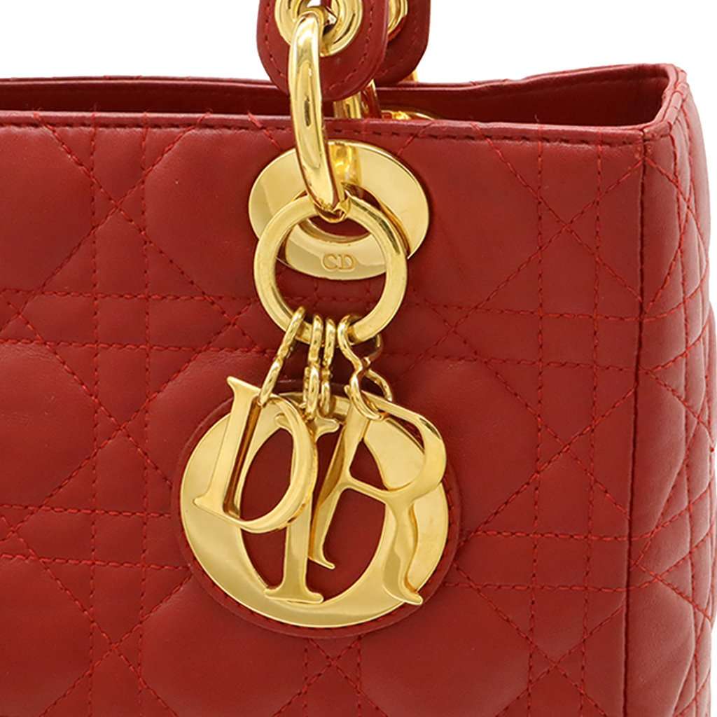 Dior Medium Lambskin Cannage Lady Dior Red Leather Very good condition - Model View