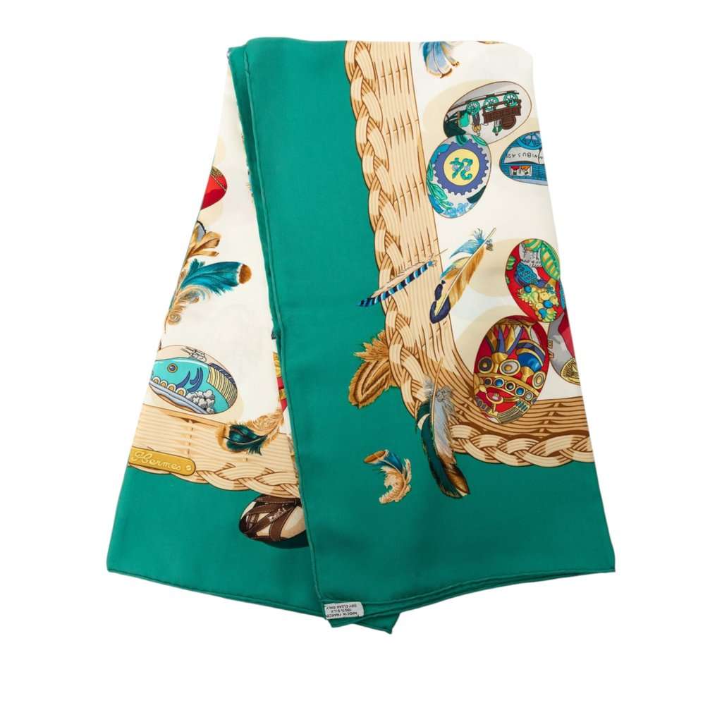Hermès Couvee d Hermes Silk Scarf 90 White Very good - Front View