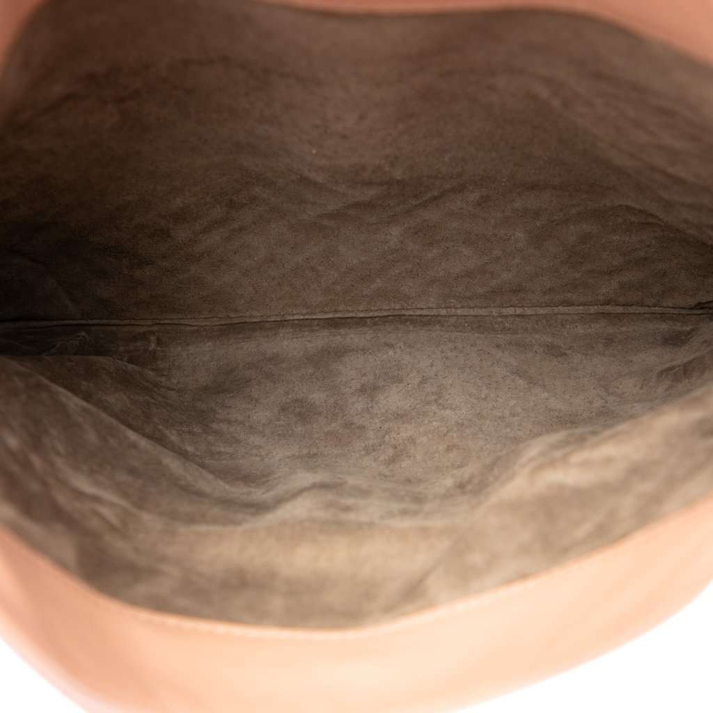 Bottega Veneta Nappa Embossed Intrecciato Turn Lock Clutch Brown Leather Very good - Model View