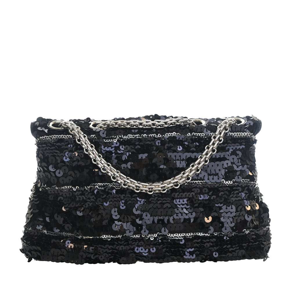 Chanel Patent Trimmed Sequined Satin Reissue 2.55 Single Flap 225 Black Very good condition - Model View