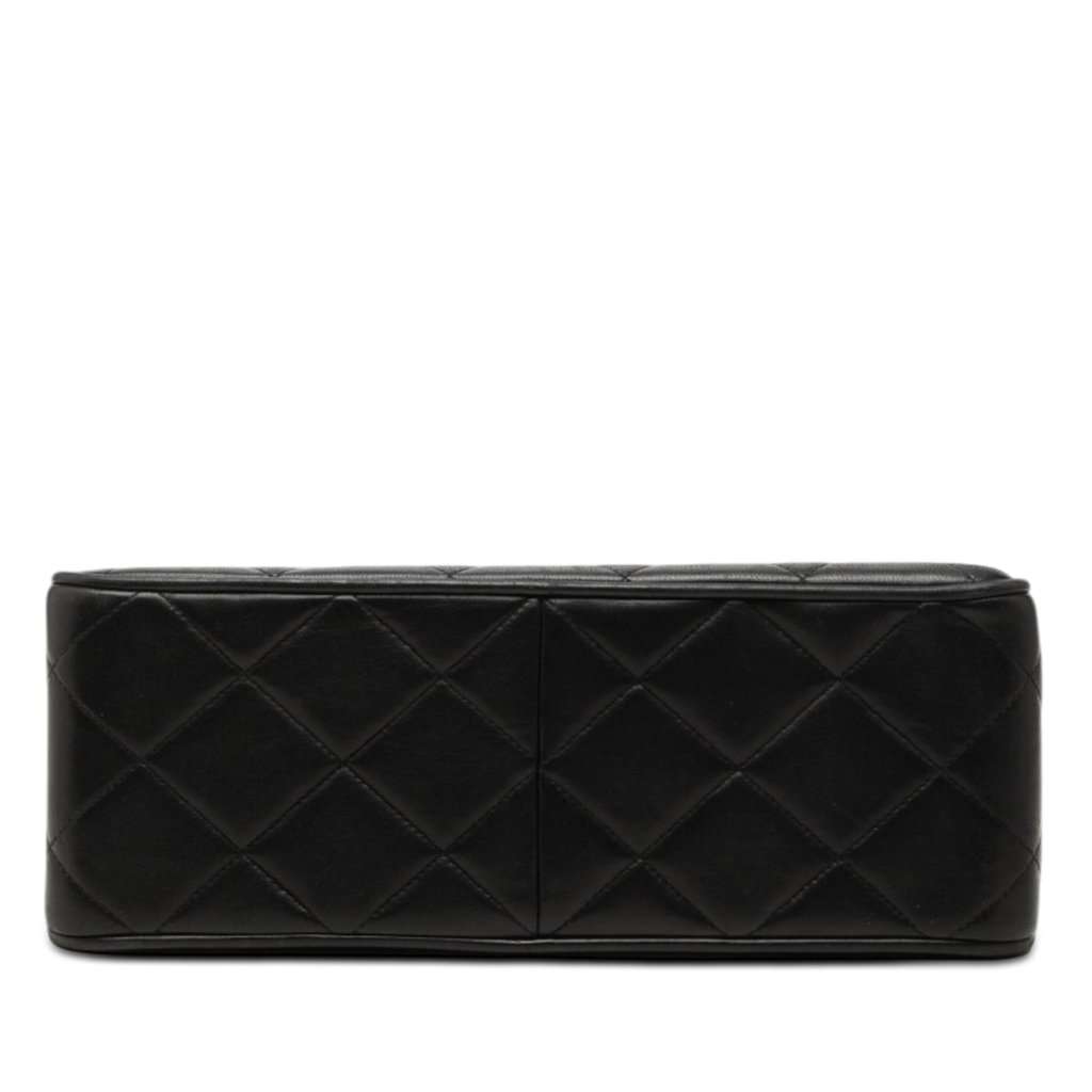 Chanel XL CC Quilted Lambskin Square Single Flap Black Leather Very good condition - Inside View