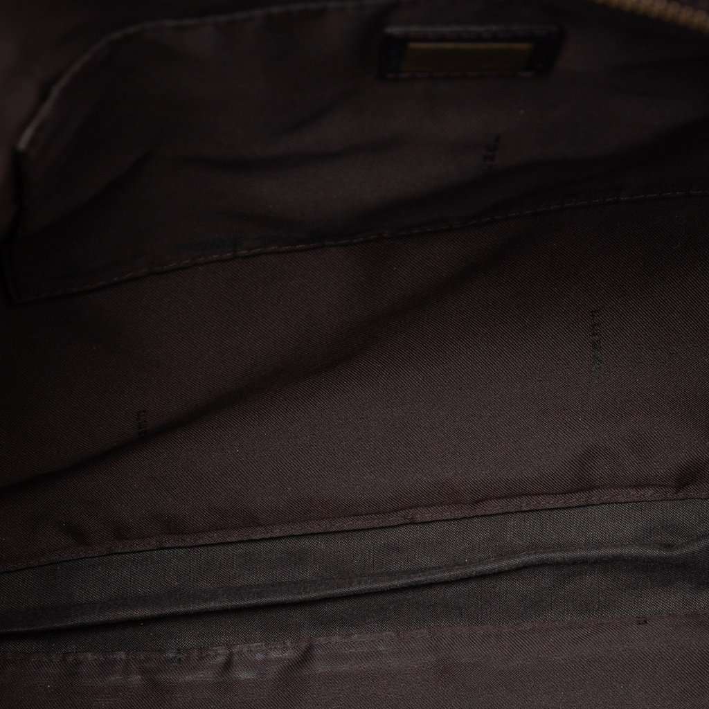 Fendi Zucca Canvas Crossbody Brown Very good - Model View
