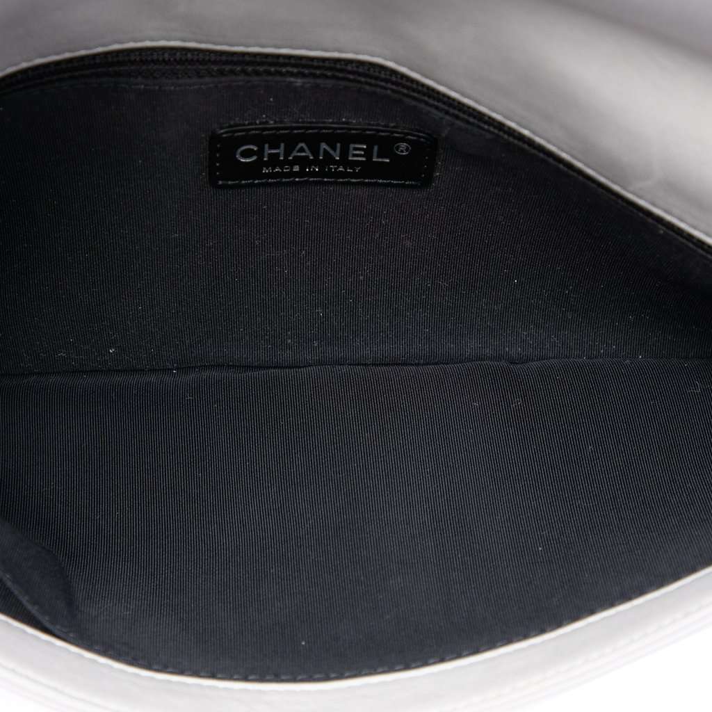 Chanel Sequin Embellished Lambskin Grand Palais Clutch MultiColor Leather Very good - Model View