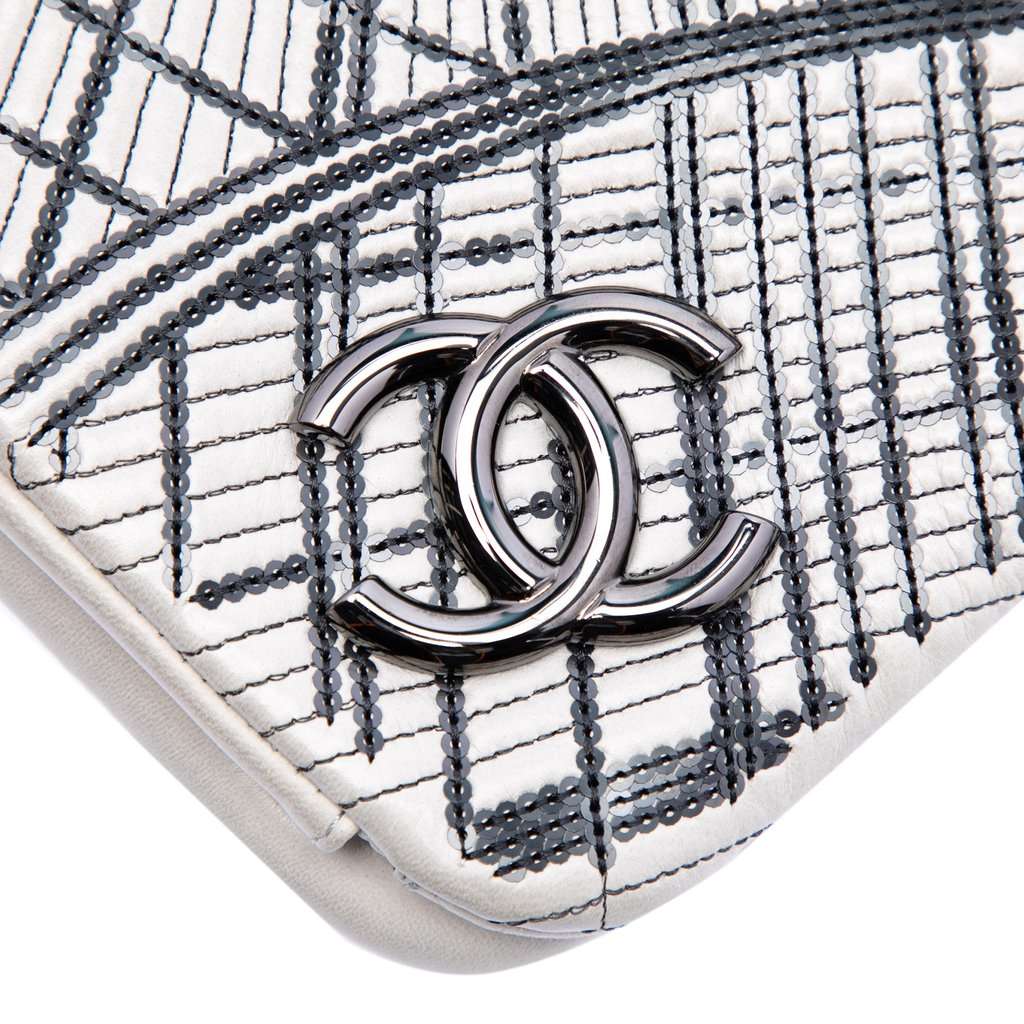 Chanel Sequin Embellished Lambskin Grand Palais Clutch MultiColor Leather Very good - Box View