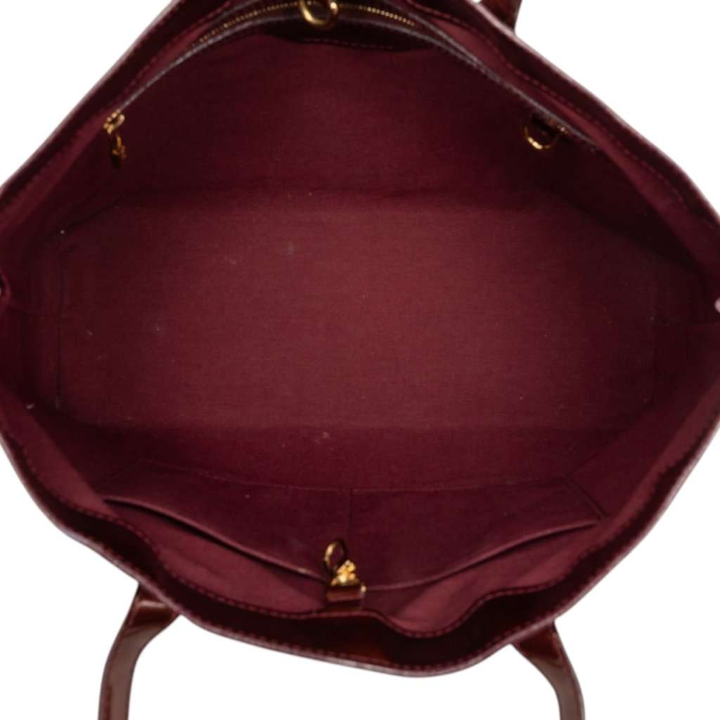 Louis Vuitton Monogram Vernis Wilshire MM Red Leather Very good - Model View