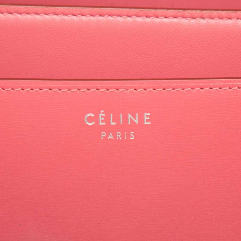 Celine Medium Calfskin Classic Box Pink Leather Very good condition - Box View