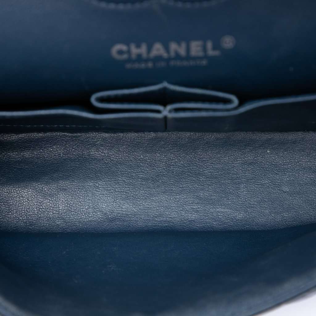 Chanel Small Classic Lambskin Double Flap Blue Leather Very good condition - Model View