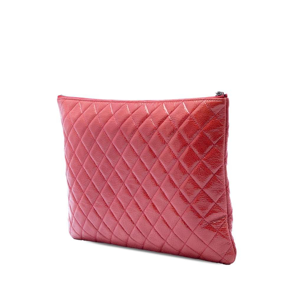 Chanel Large Quilted Patent O Case Clutch Red Leather Very good - Back View