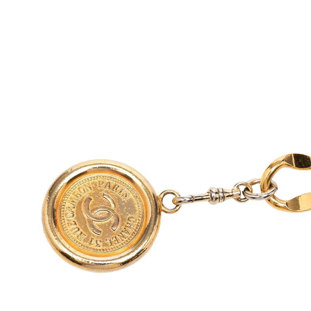 Chanel Gold Plated CC Medallion 31 Rue Cambon Paris Chain Link Belt Gold Metal Very good - Front View