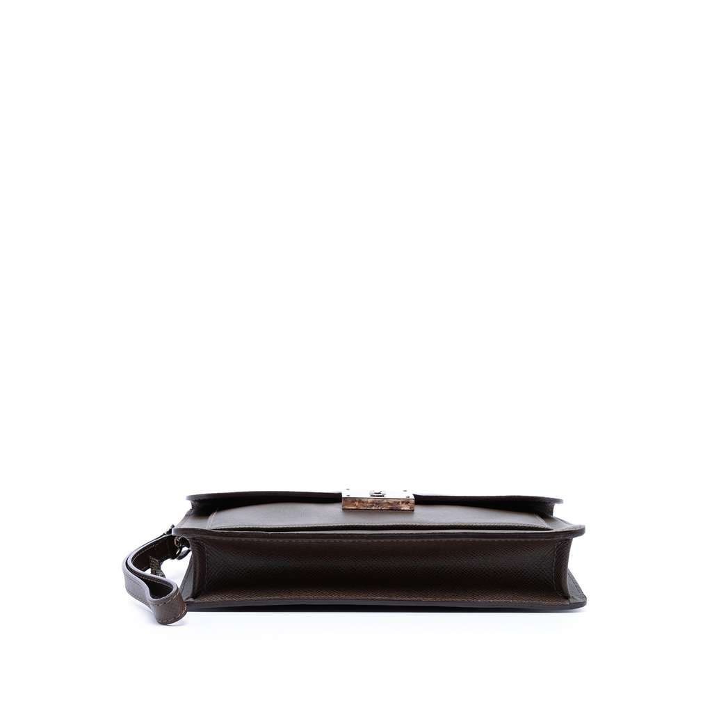 Louis Vuitton Taiga Belaia Clutch Brown Leather Very good condition - Inside View