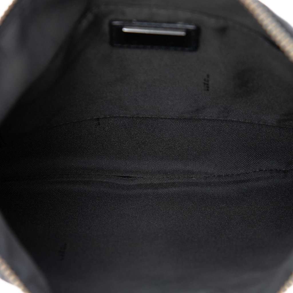 Fendi Zucchino Canvas Shoulder Bag Black Very good - Model View