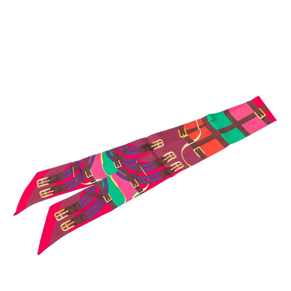 Hermès Mors a Jouets Silk Twilly Scarf Pink Very good condition - Front View