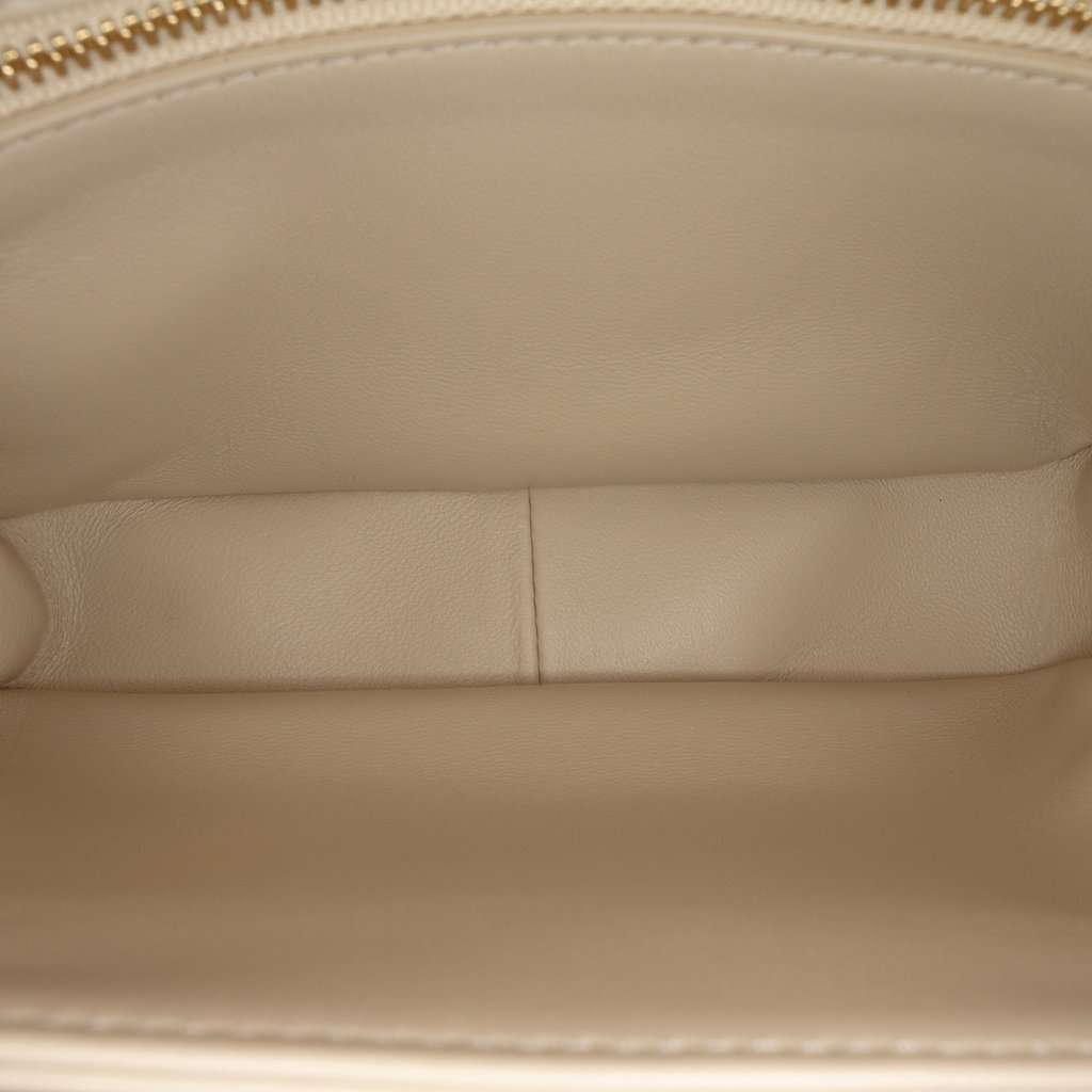 Celine Teen Shiny Calfskin Triomphe Crossbody Brown Leather Very good condition - Model View