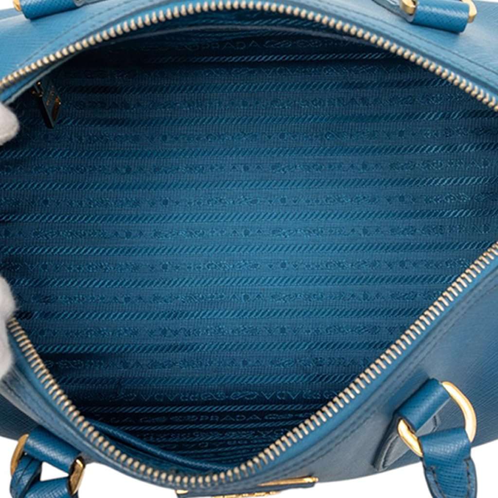 Prada Saffiano Lux Boston Bag Blue Leather Very good condition - Model View