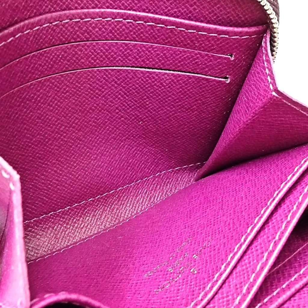 Louis Vuitton Epi Zippy Coin Purse Purple Leather Very good condition - Model View