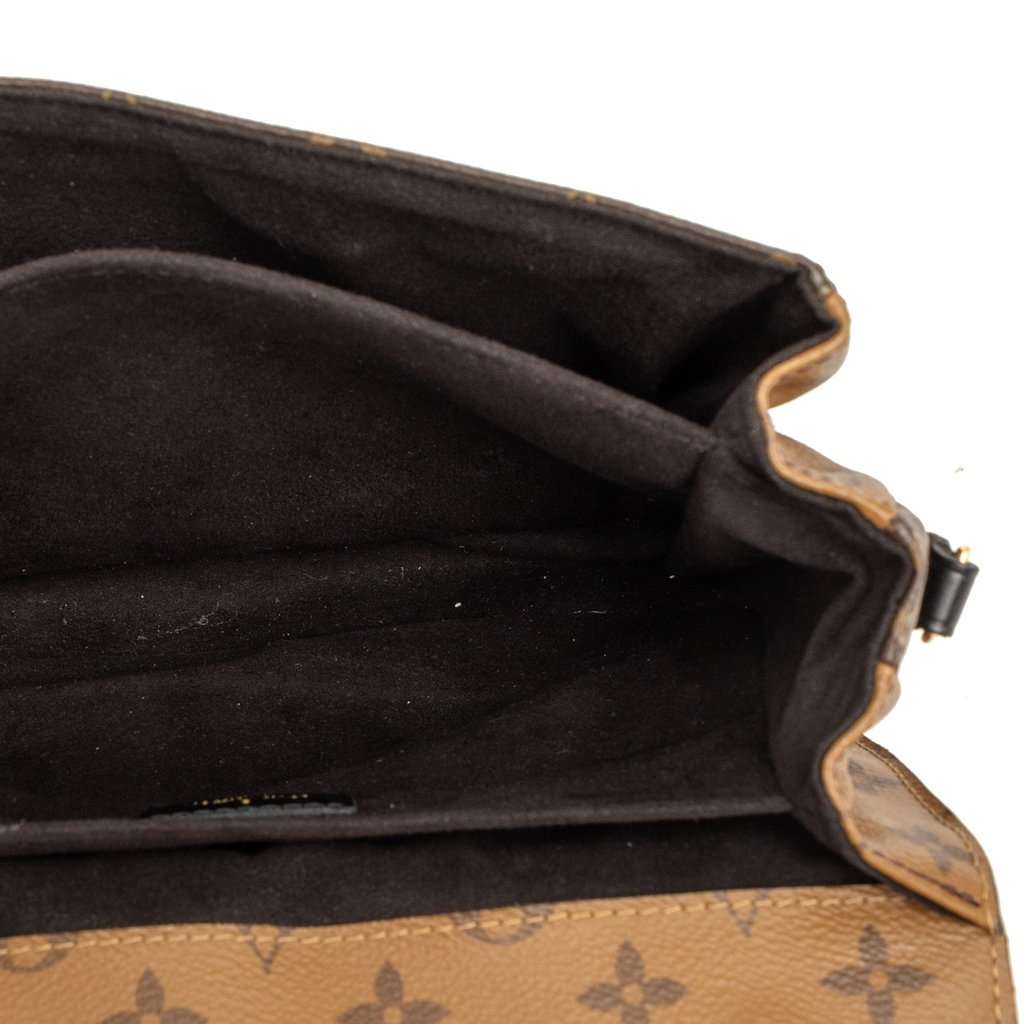 Louis Vuitton Monogram Reverse Pochette Metis Brown Very good - Model View