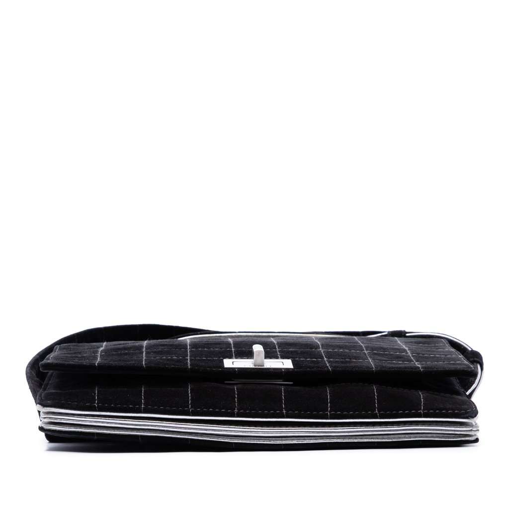 Chanel Chocolate Bar Suede Reissue 2.55 Single Flap Black Leather Very good condition - Inside View