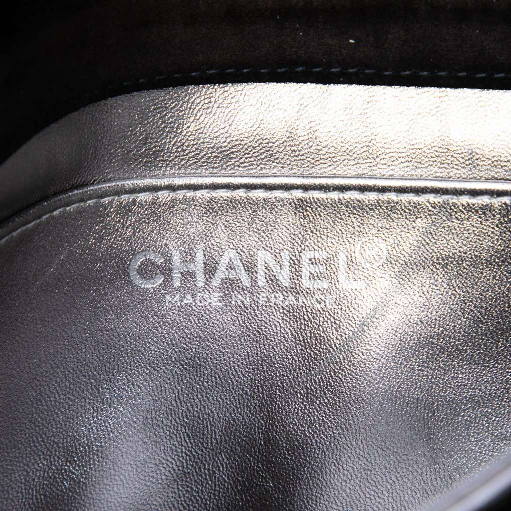 Chanel Chocolate Bar Suede Reissue 2.55 Single Flap Black Leather Very good condition - Box View