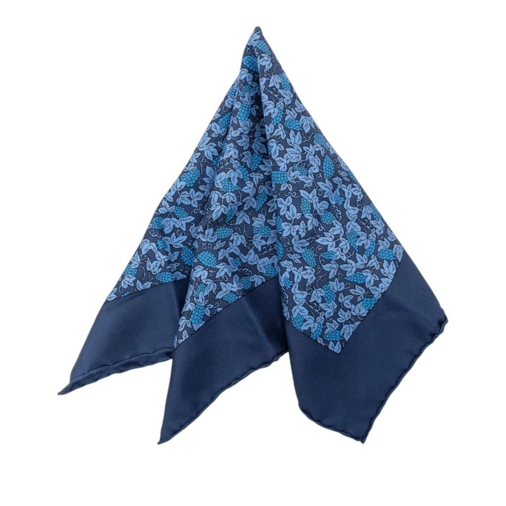 Hermès Grape Vines Silk Pocket Square Scarf Blue Very good - Front View