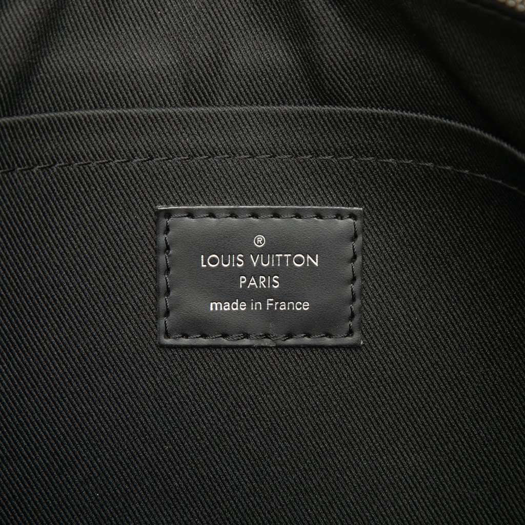 Louis Vuitton Monogram Eclipse Discovery Pochette GM Black Very good condition - Box View